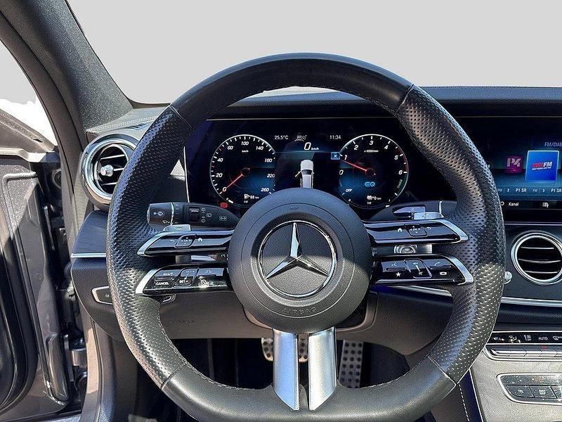 Begagnad Mercedes E300 AMG line 306 HK (225 kW) 2023 Grå Kombi