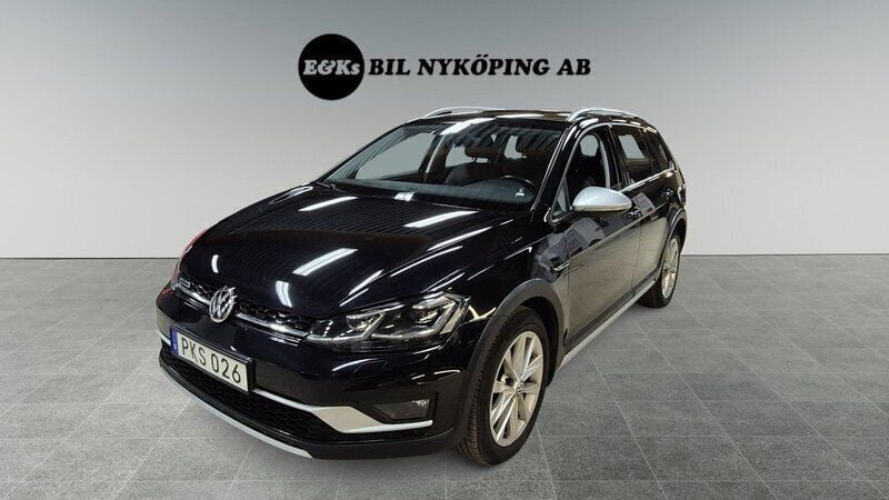 Svart Begagnad 2017 VW Golf Alltrack Kombi | 149 900 kr (Bra pris) - Bild 1/4
