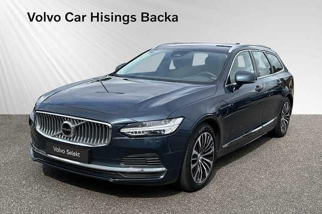 Blå Begagnad 2022 Volvo V90 Core Kombi | 354 900 kr (Marknadspris) - Bild 1/2