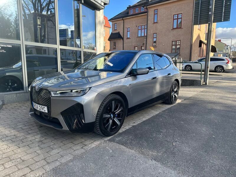 Begagnad BMW iX 455 kW (619 HK) 2023 SUV