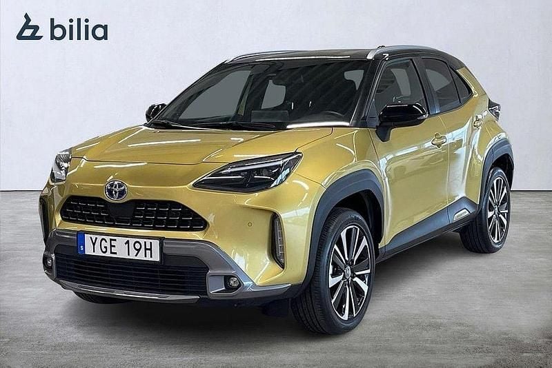 Gul Begagnad 2021 Toyota Yaris Cross Edition SUV | 304 900 kr (Marknadspris) - Bild 1/4