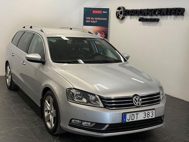 Silver Begagnad 2011 VW Passat GT Kombi | 64 900 kr (Bra pris) - Bild 1/4
