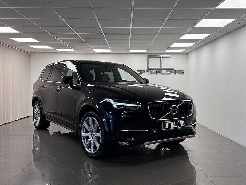 Mörkblå (mörk blå met.) Begagnad 2015 Volvo XC90 Inscription SUV | 299 900 kr (Bra pris) - Bild 1/4