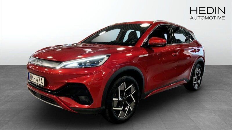 Röd (red) Begagnad 2022 BYD Atto 3 Design SUV | 279 900 kr (Marknadspris) - Bild 1/4
