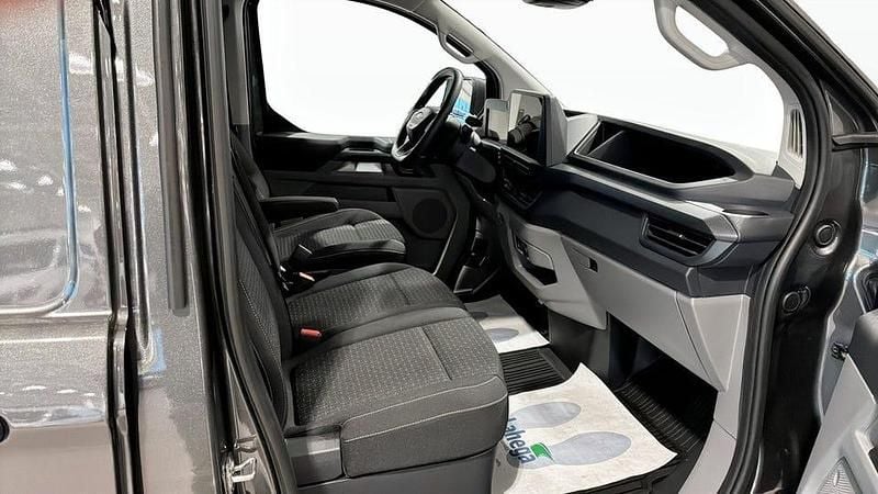 Ny Ford Transit Custom Trend 136 HK (100 kW) 2025 Grå Van