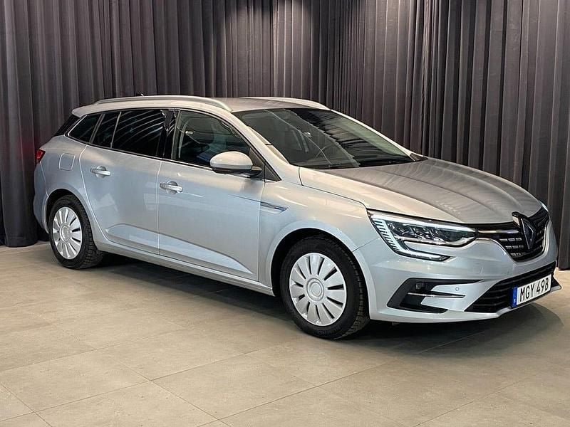Grå Begagnad 2023 Renault Mégane IV Kombi | 208 500 kr (Marknadspris) - Bild 1/4