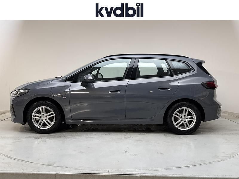Begagnad BMW 225 Active Tourer M Sport 2024 Grå Minibuss