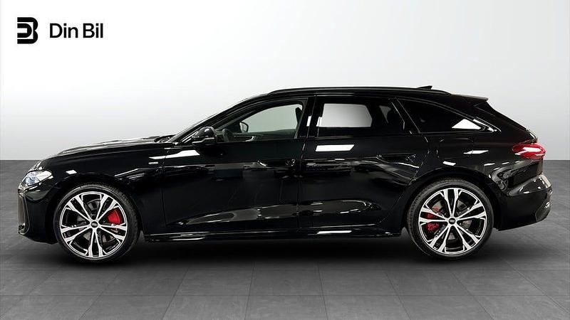 Ny Audi A5 Sport 252 HK (185 kW) 2025 Mytsvart metallic Kombi