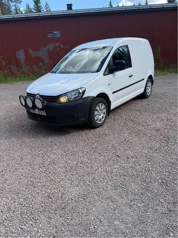 Vit Begagnad 2013 VW Caddy Minibuss | 60 000 kr (Marknadspris) - Bild 1/2