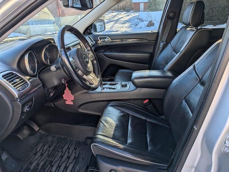 Begagnad Jeep Grand Cherokee 241 HK (177 kW) 2011 SUV