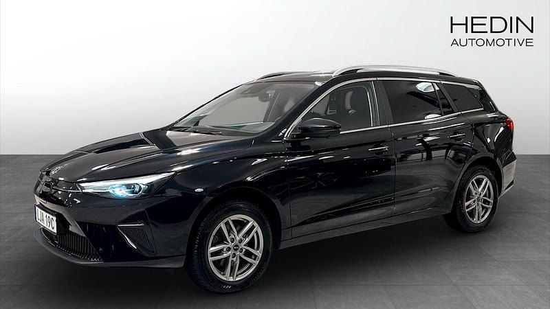 Svart Begagnad 2022 MG MG5 EV Kombi | 214 900 kr (Marknadspris) - Bild 1/4