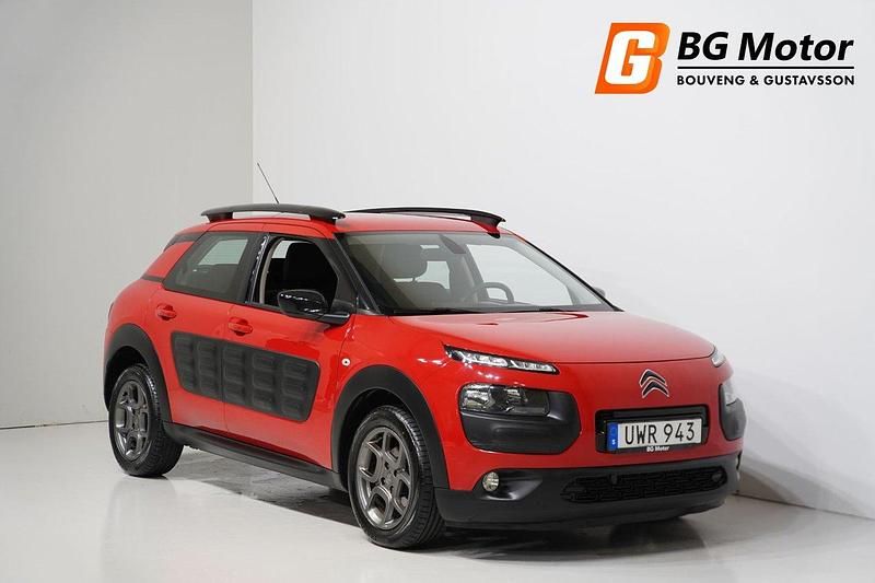 Röd Begagnad 2014 Citroën C4 Cactus Halvkombi | 64 900 kr (Marknadspris) - Bild 1/4
