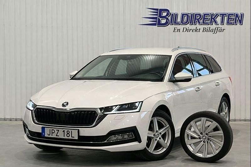 Vit Begagnad 2021 Skoda Octavia Style Kombi | 239 900 kr (Marknadspris) - Bild 1/4