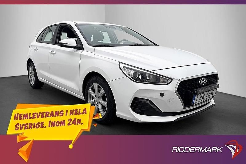 Begagnad Hyundai i30 Trend 140 HK (102 kW) 2019 Vit Halvkombi
