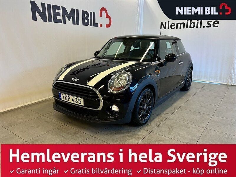 Svart Begagnad 2017 Mini Cooper Pepper Halvkombi | 129 900 kr (Marknadspris) - Bild 1/2