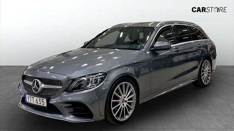 Begagnad Mercedes C220 AMG line 194 HK (142 kW) 2018 Grå Kombi
