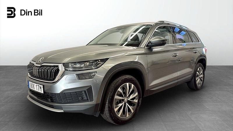 Grå Begagnad 2022 Skoda Kodiaq Style SUV | 373 900 kr (Marknadspris) - Bild 1/4