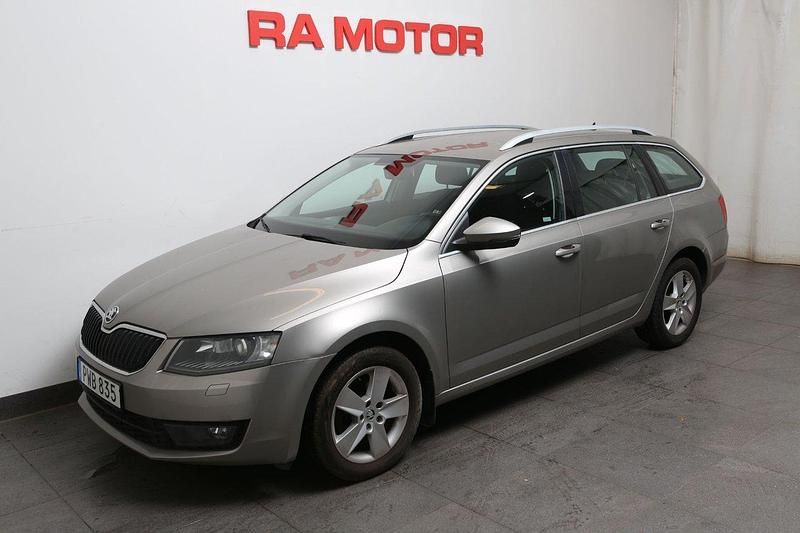 Ljusbrun Begagnad 2014 Skoda Octavia Elegance Kombi | 129 900 kr (Lite dyr) - Bild 1/4