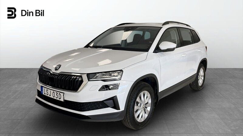 Vit Begagnad 2024 Skoda Karoq Selection SUV | 329 900 kr (Bra pris) - Bild 1/4