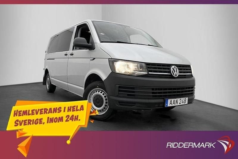 Silver Begagnad 2018 VW Caravelle Minibuss | 314 900 kr (Marknadspris) - Bild 1/3