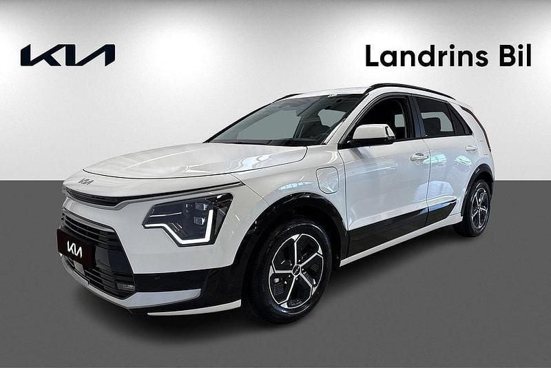 Vit Ny 2025 Kia Niro Advance SUV | 392 666 kr - Bild 1/4
