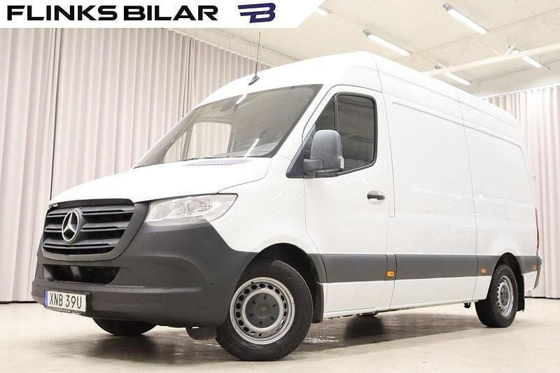 Vit Begagnad 2021 Mercedes Sprinter Van | 299 900 kr (Superpris) - Bild 1/4