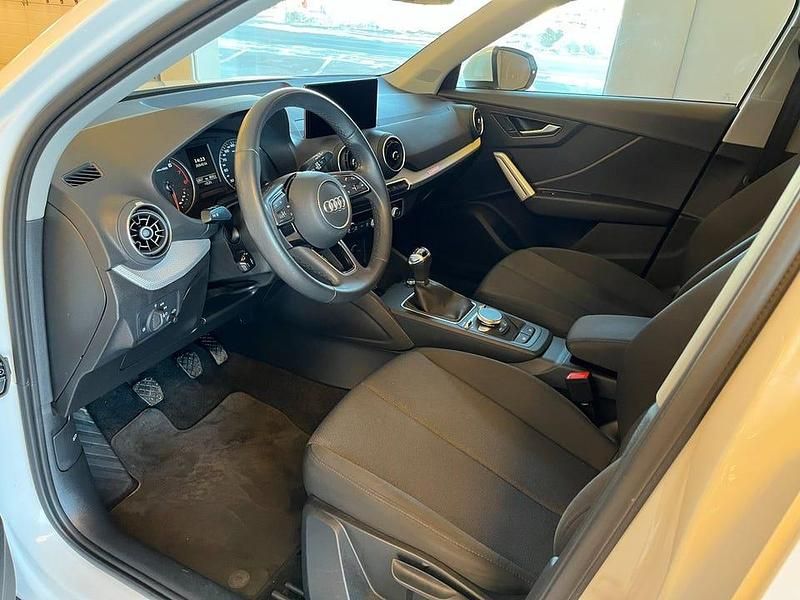 Begagnad Audi Q2 Proline 110 HK (80 kW) 2022 Vit SUV