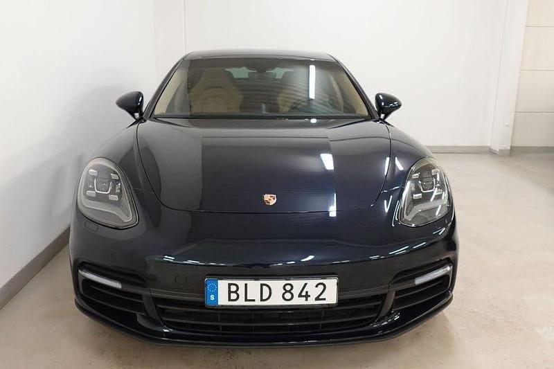 Begagnad Porsche Panamera 4S Sport 441 HK (324 kW) 2017 Blå Sedan