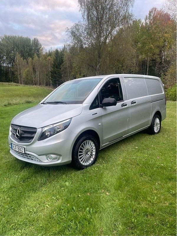 Silver Begagnad 2020 Mercedes e-Vito Minibuss | 148 750 kr (Superpris) - Bild 1/4
