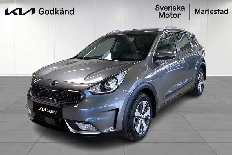 Grå Begagnad 2017 Kia Niro Advance SUV | 179 500 kr (Marknadspris) - Bild 1/4