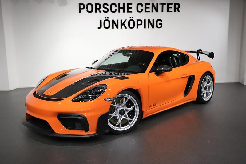 Orange Ny 2025 Porsche 718 Cayman GT4 Sportkupé | 2 155 300 kr - Bild 1/4