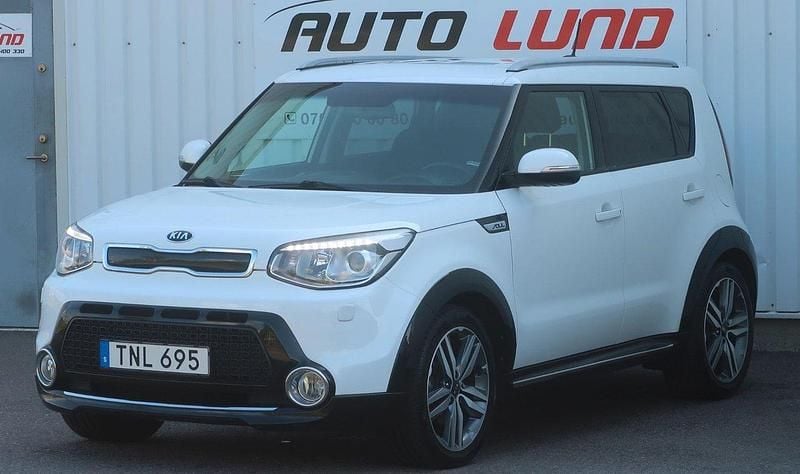 Vit Begagnad 2016 Kia Soul SUV | 118 000 kr (Marknadspris) - Bild 1/4