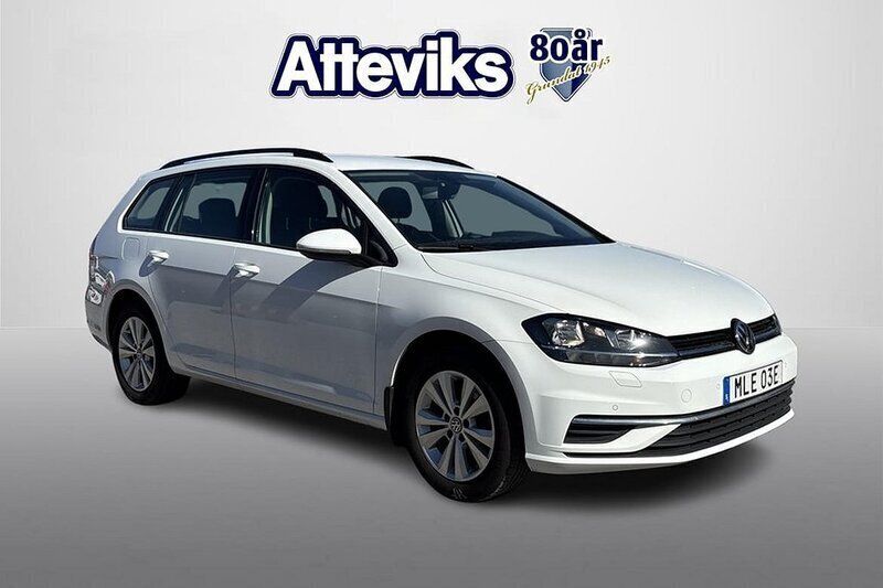 Vit Begagnad 2020 VW Golf VIII Edition Kombi | 189 900 kr (Bra pris) - Bild 1/4