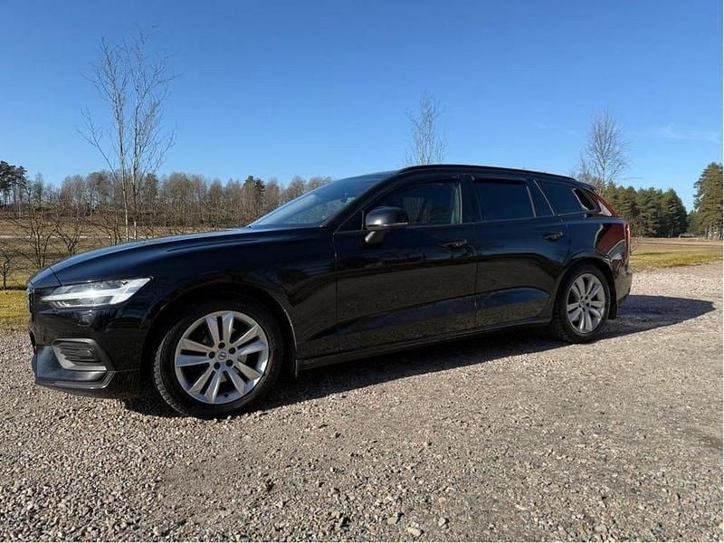 Begagnad Volvo V60 Momentum 150 HK (110 kW) 2019 Kombi