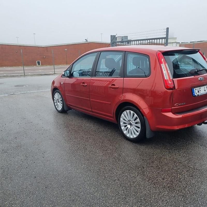 Begagnad Ford C-MAX 125 HK (91 kW) 2010 Minibuss