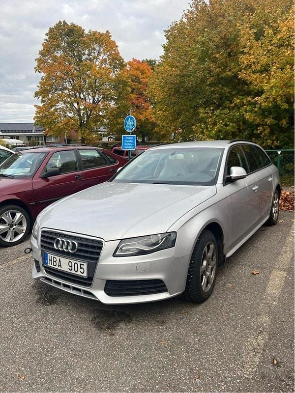 Silver Begagnad 2009 Audi A4 Kombi | 20 000 kr - Bild 1/4