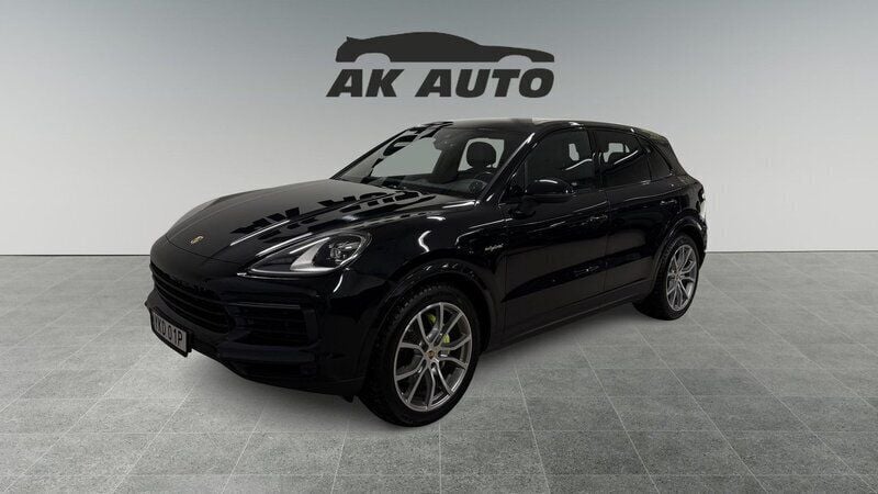 Svart Begagnad 2020 Porsche Cayenne SUV | 599 000 kr - Bild 1/4