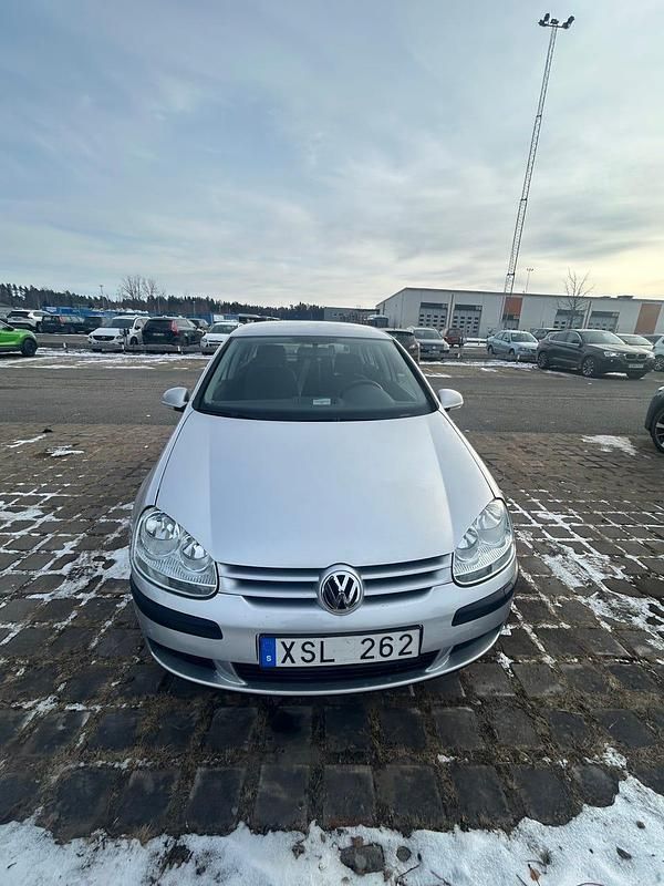 Begagnad VW Golf IV 102 HK (75 kW) 2005