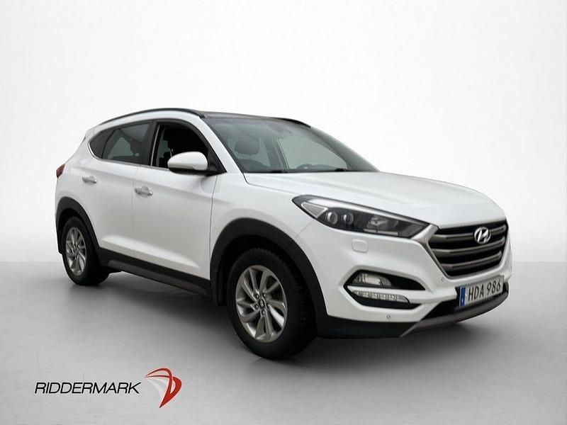 Begagnad Hyundai Tucson Premium 177 HK (130 kW) 2015 Vit SUV