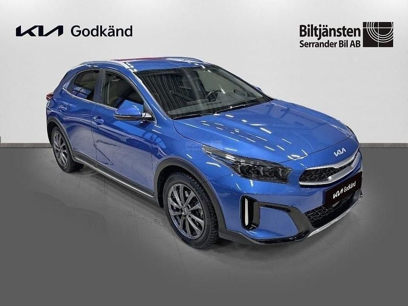 Begagnad Kia XCeed 141 HK (103 kW) 2022 Blå SUV