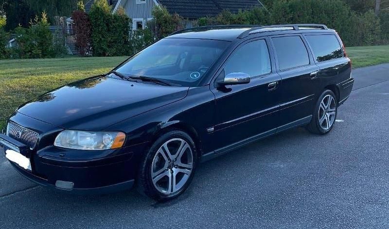 Begagnad 2006 Volvo V70 Kombi | 41 500 kr (Marknadspris) - Bild 1/2