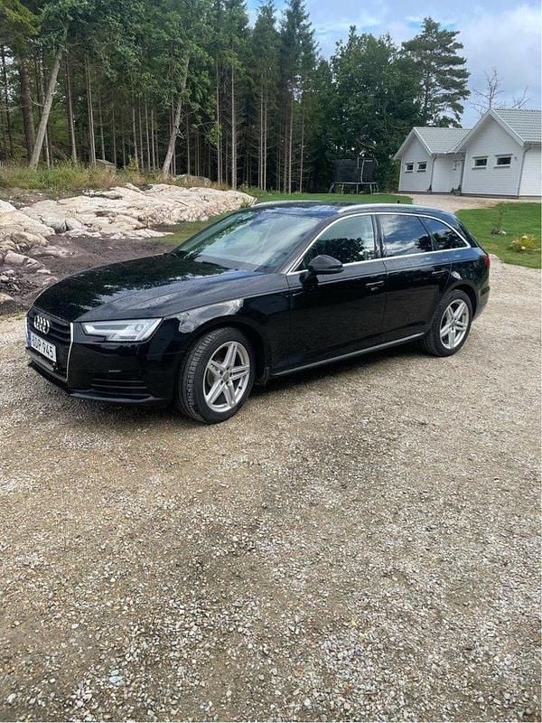 Svart Begagnad 2017 Audi A4 Proline Kombi | 175 000 kr (Marknadspris) - Bild 1/4