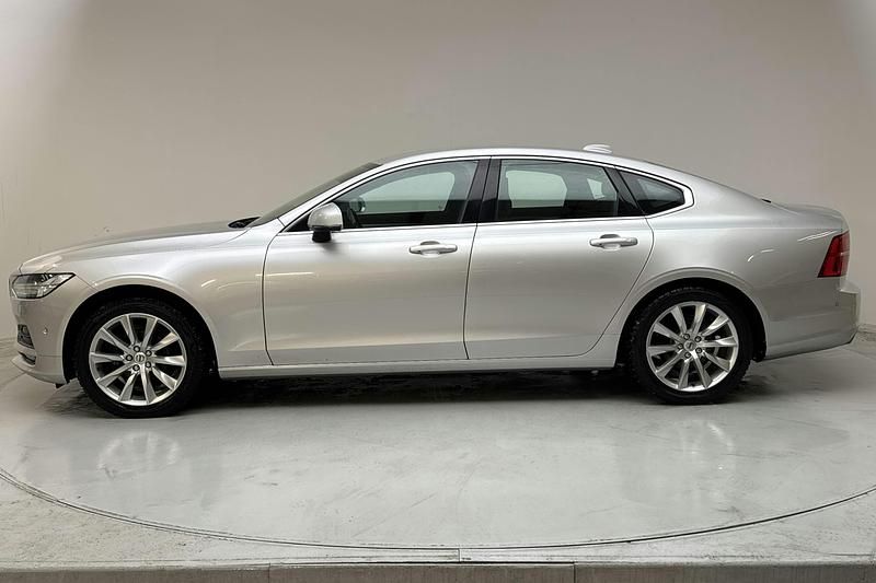Begagnad Volvo S90 190 HK (139 kW) 2018 Silver Sedan