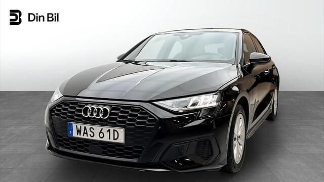 Brilliantsvart Begagnad 2023 Audi A3 Proline | 259 000 kr (Marknadspris) - Bild 1/4
