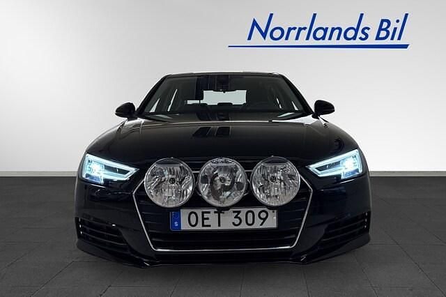 Begagnad Audi A4 Proline 190 HK (139 kW) 2017 Brilliantsvart Sedan