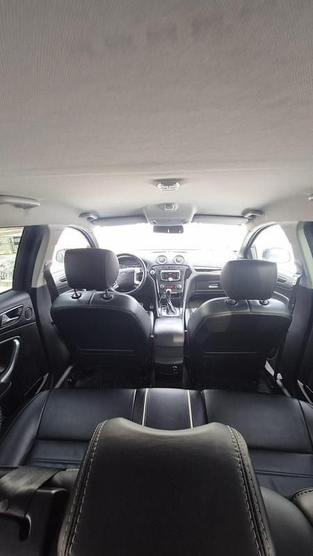 Begagnad Ford Mondeo Business Edition 163 HK (119 kW) 2014 Svart fin i lacket Kombi