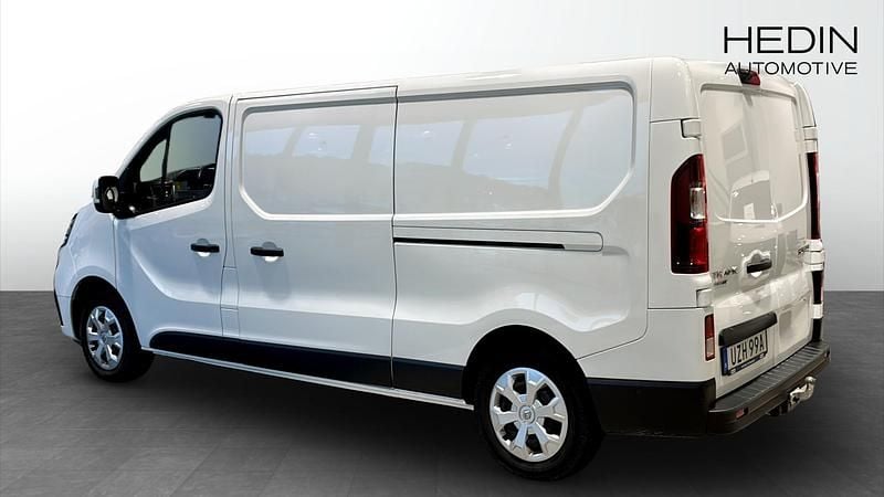 Begagnad Renault Trafic 150 HK (110 kW) 2023