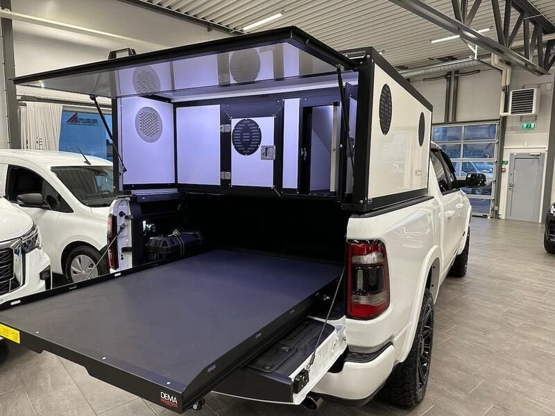 Begagnad Dodge Ram Limited 2023 Vit Pickup