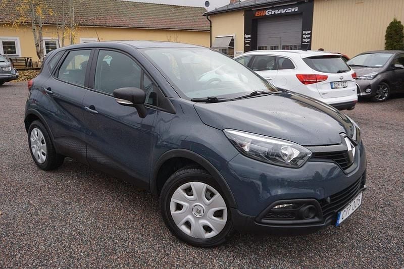 Blå Begagnad 2014 Renault Captur Authentique SUV | 89 900 kr (Marknadspris) - Bild 1/4