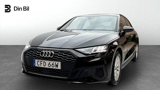 Brilliantsvart Begagnad 2023 Audi A3 Proline | 299 000 kr (Marknadspris) - Bild 1/4